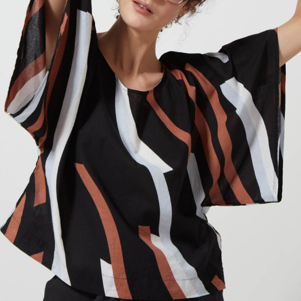 MA POESIE Top EVA Marin noir