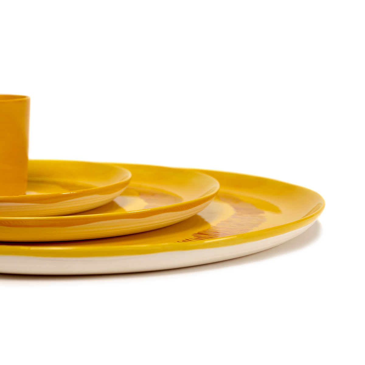 SERAX Assiette de service FEAST Sunny yellow – Image 6